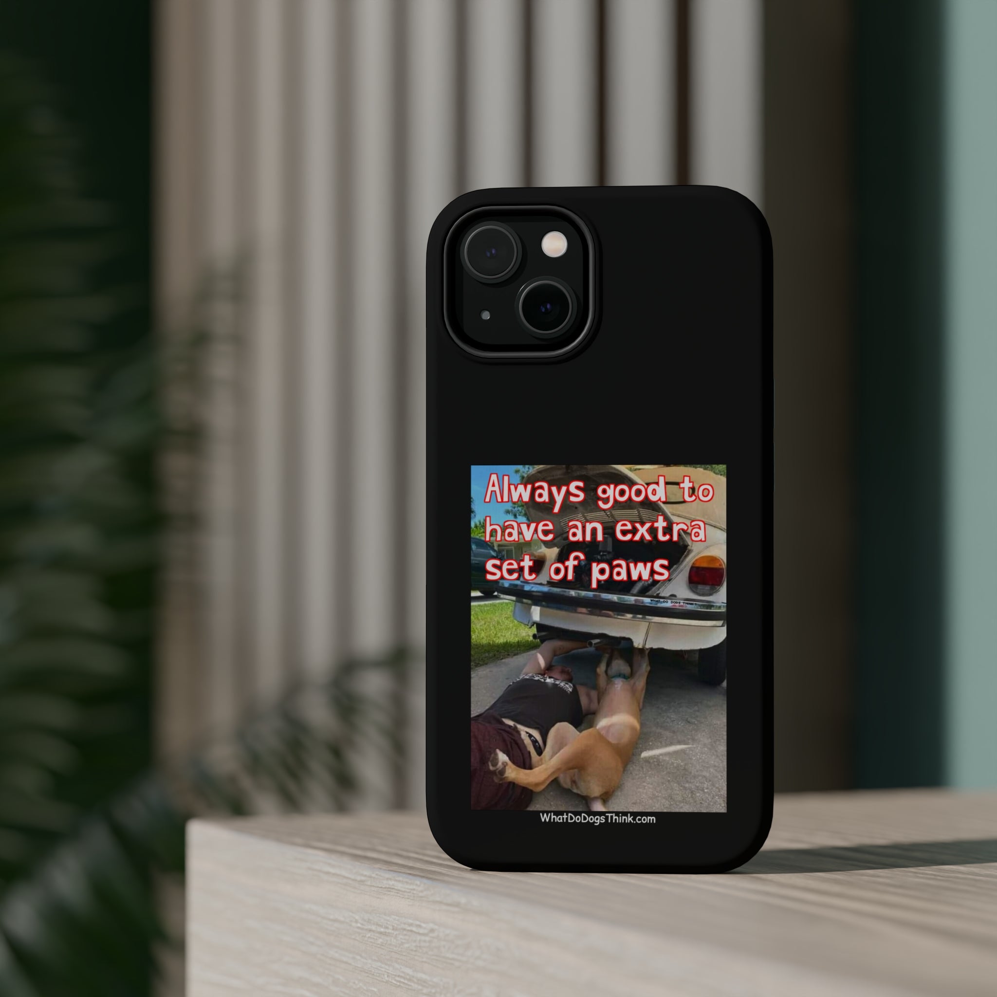 Extra Paw Black MagSafe Tough Cases