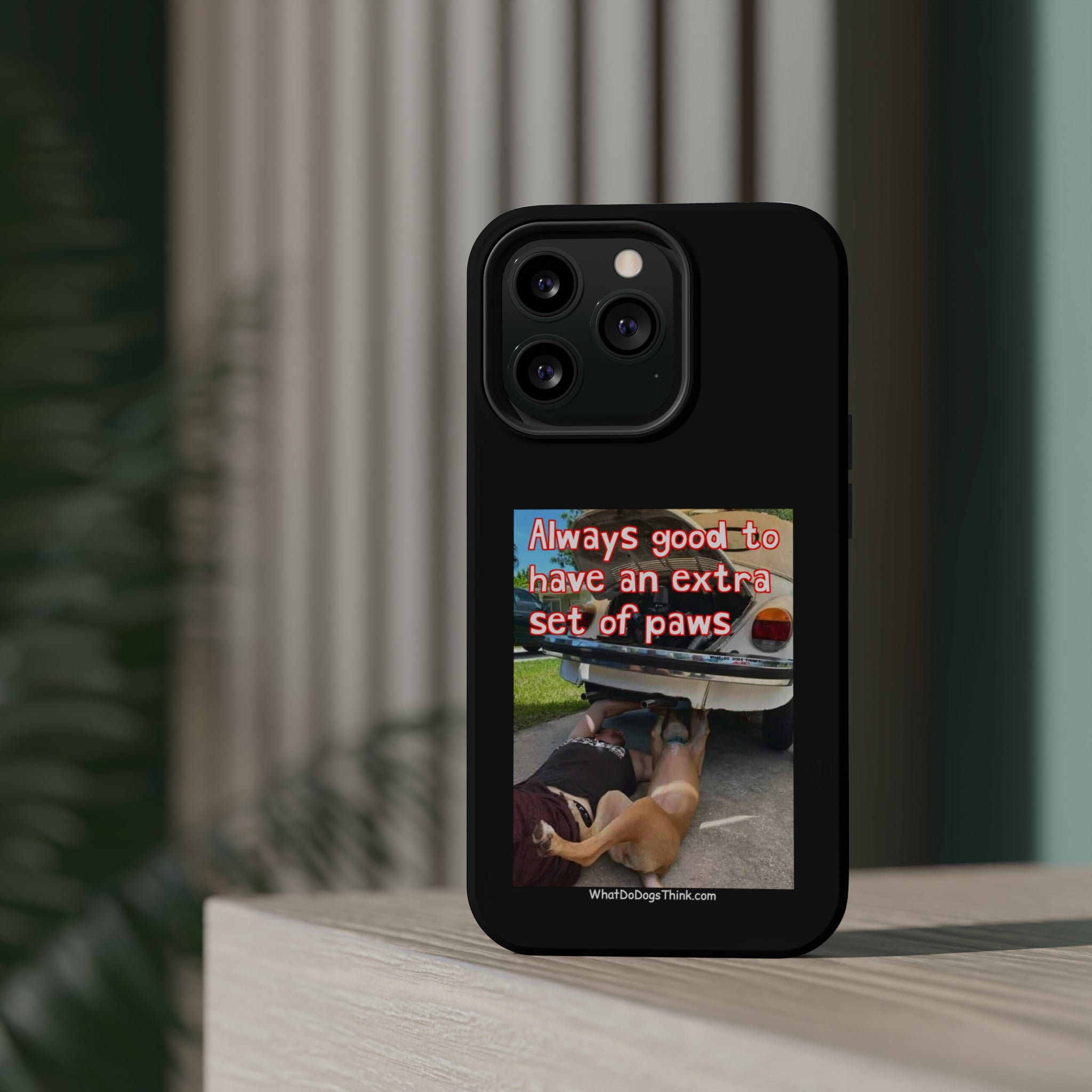 Extra Paw Black MagSafe Tough Cases