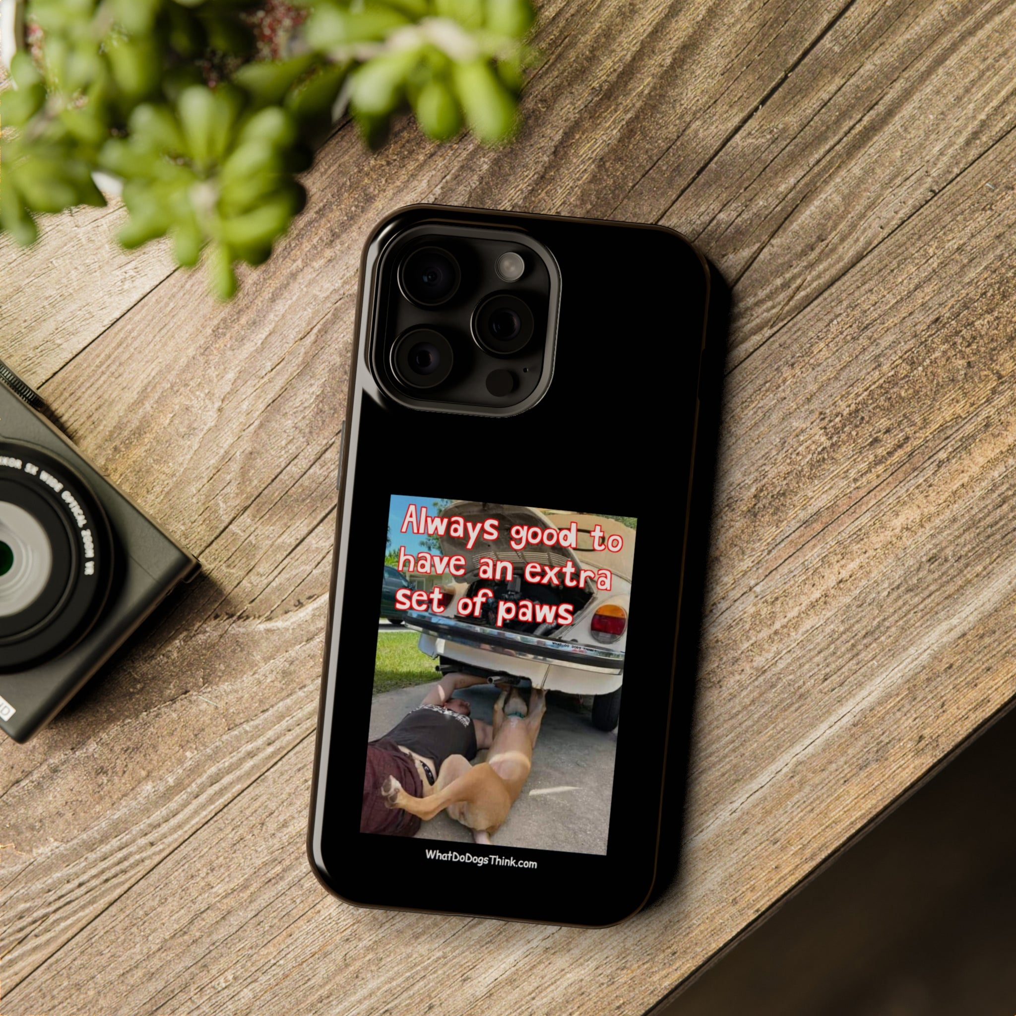 Extra Paw Black MagSafe Tough Cases