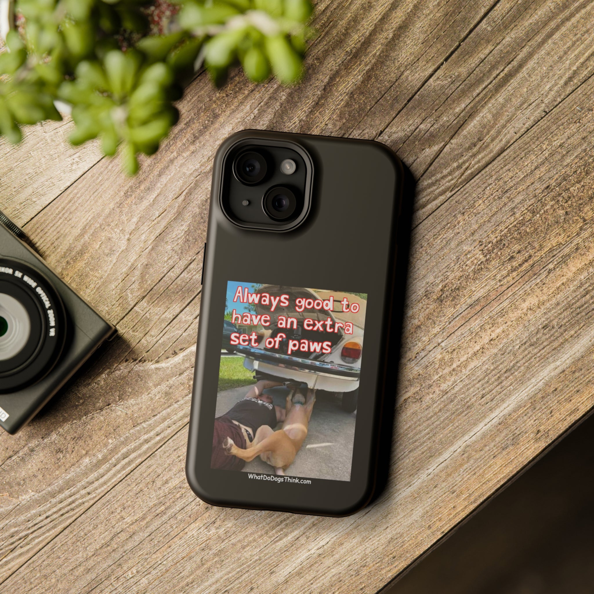 Extra Paw Black MagSafe Tough Cases