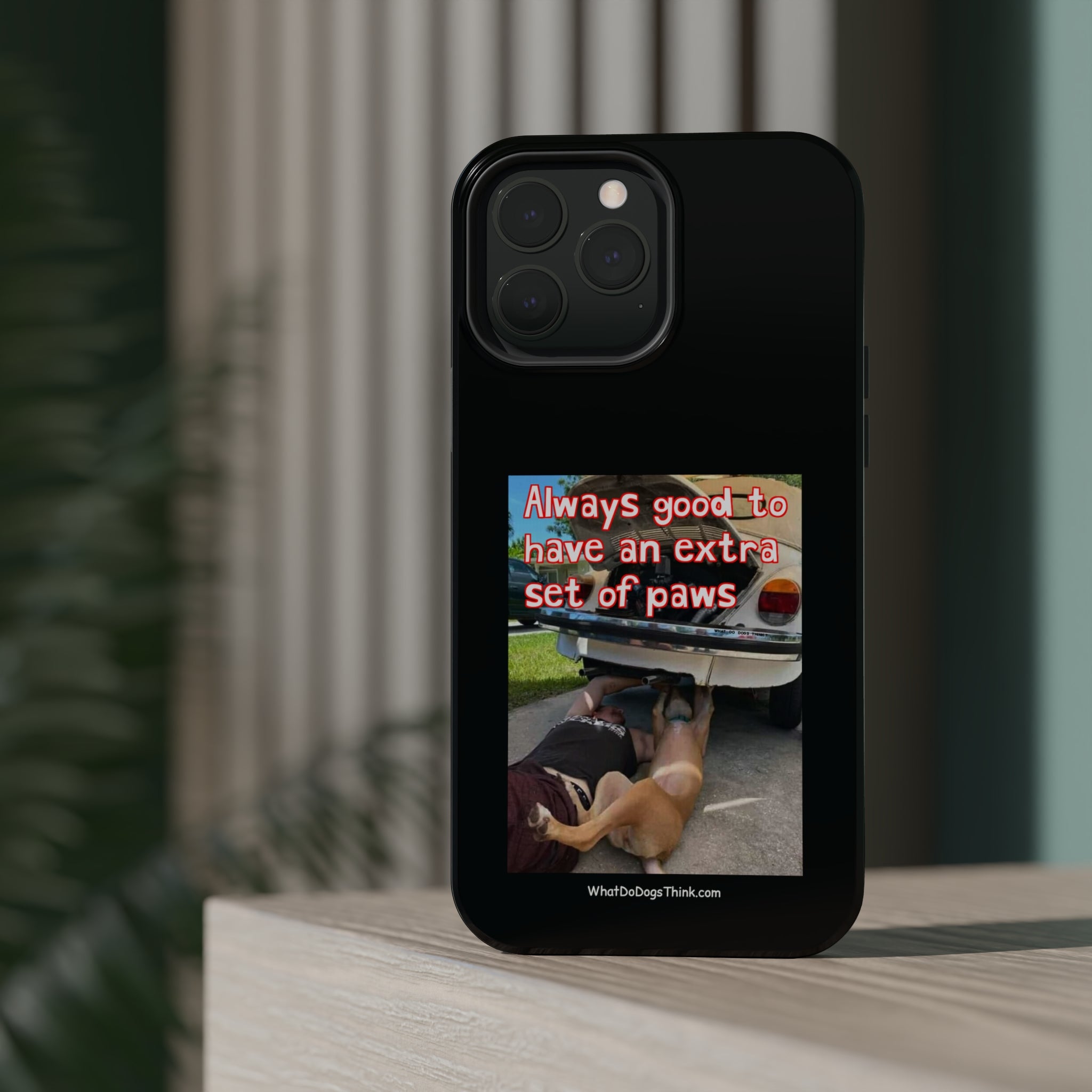 Extra Paw Black MagSafe Tough Cases